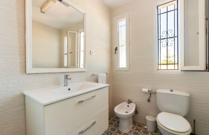 Reventa - Chalet - Orihuela Costa - La Zenia