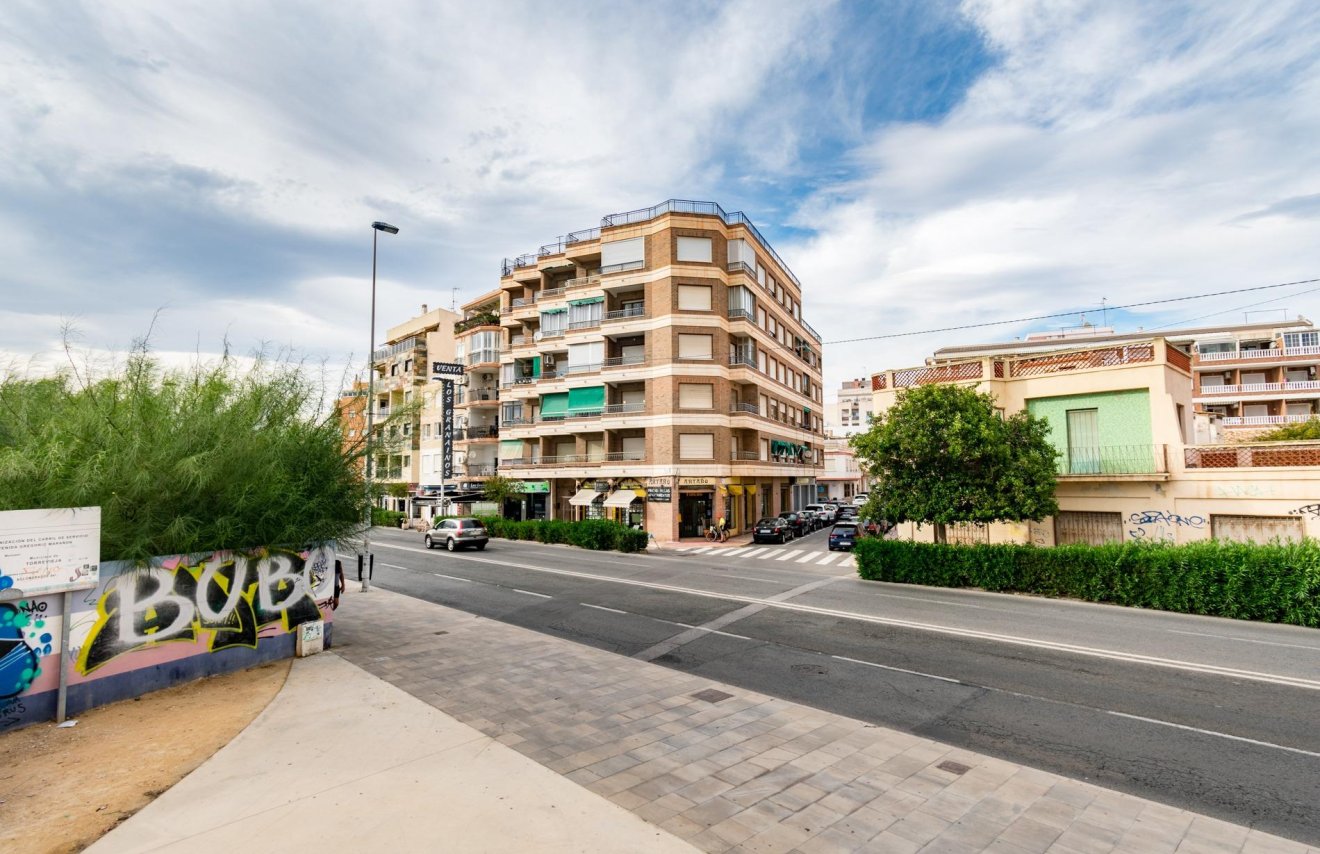 Resale - Apartamento - Torrevieja - torrevieja