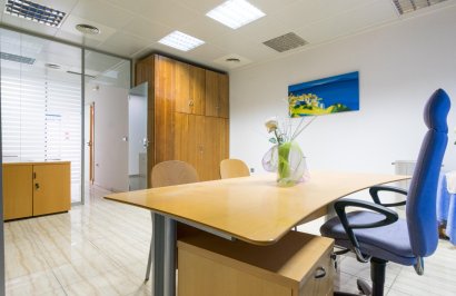 Reventa - Local comercial - Almoradí - Centro urbano 2