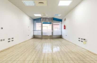 Reventa - Local comercial - Almoradí - Centro urbano 2