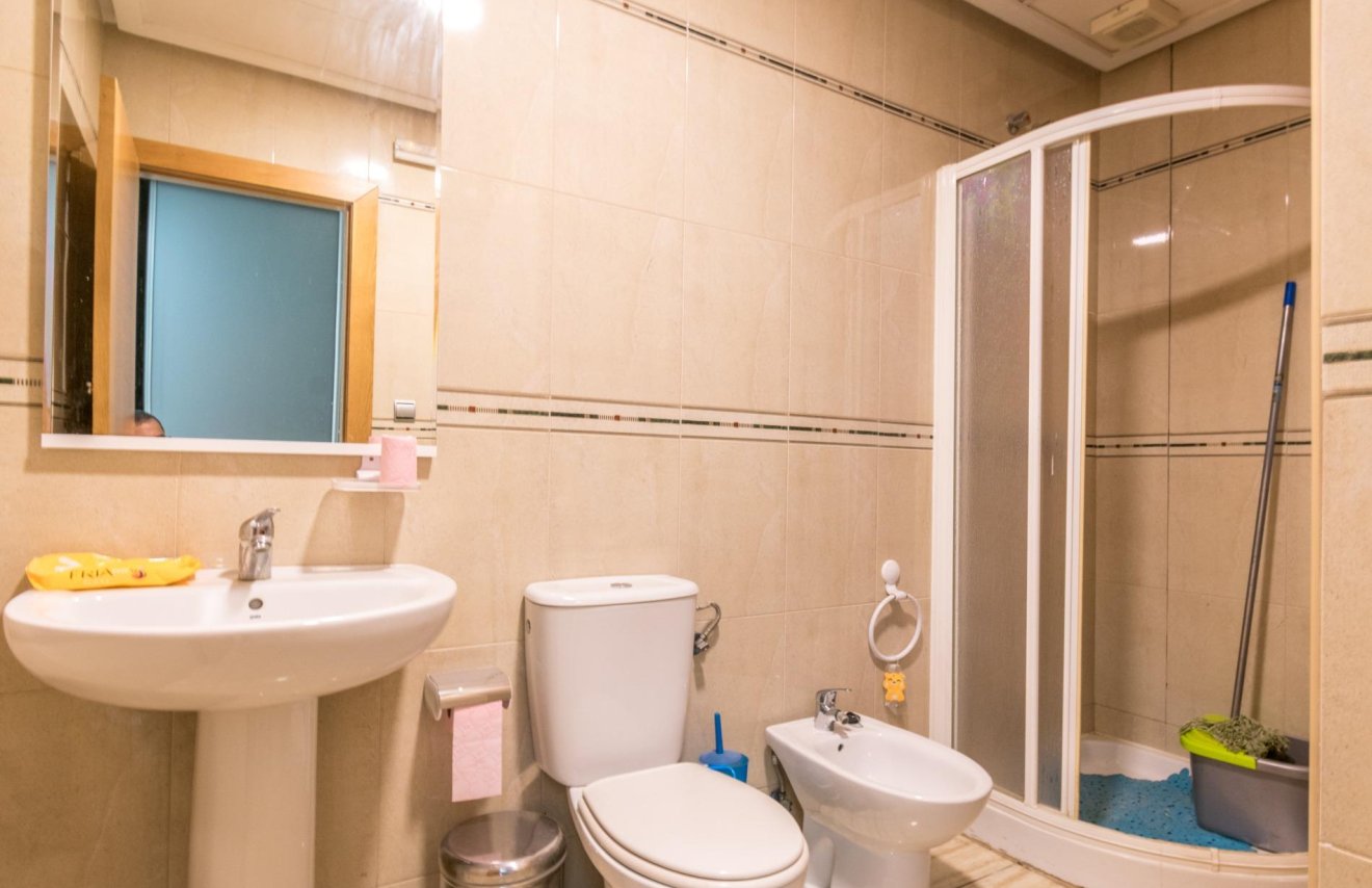 Reventa - Local comercial - Almoradí - Centro urbano 2