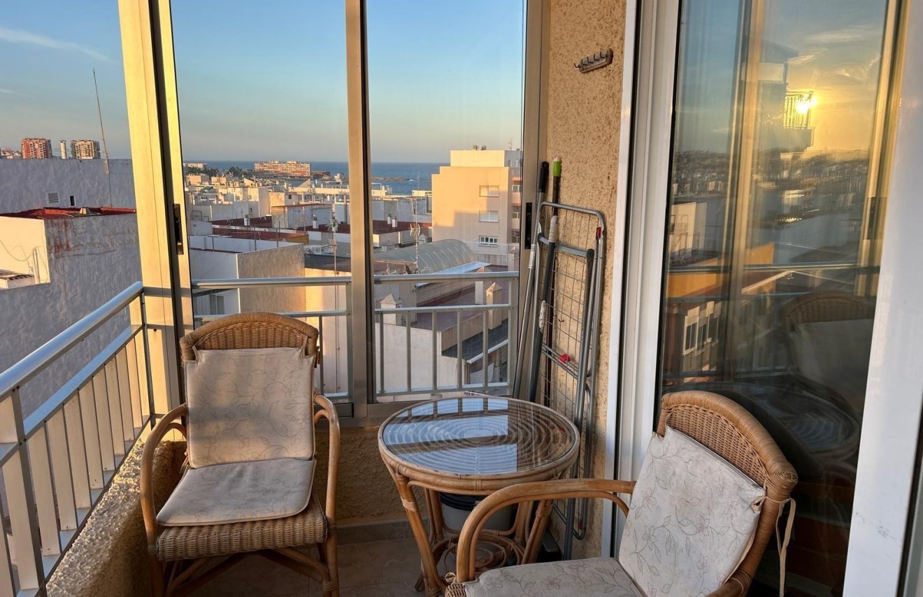 Reventa - Apartamento - Torrevieja - Playa del Cura