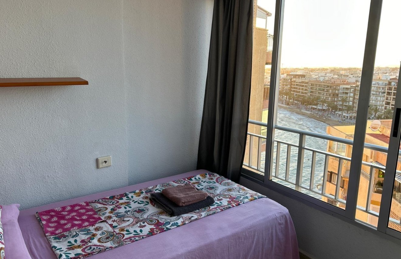 Reventa - Apartamento - Torrevieja - Playa del Cura