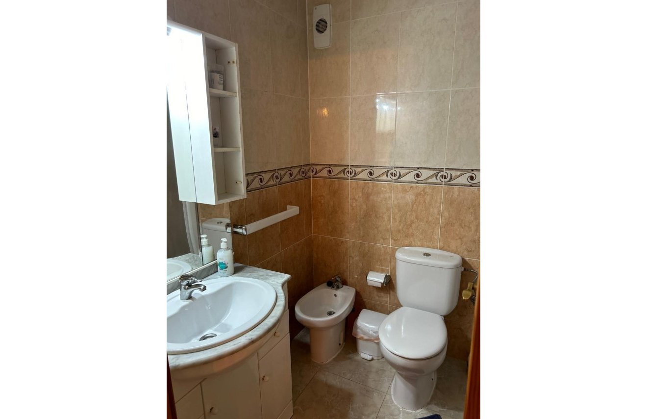 Reventa - Apartamento - Torrevieja - Playa del Cura