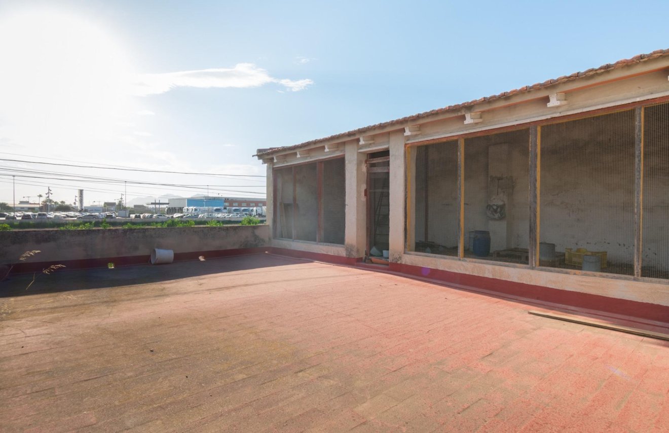 Reventa - Nave industrial - Benejúzar - Comunidad valenciana