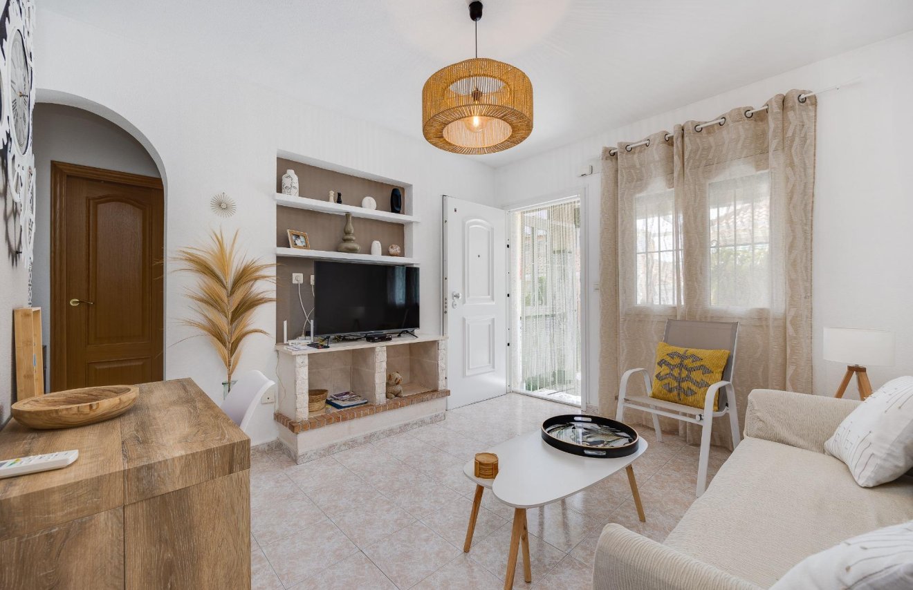 Revente - Casa Tipo Dúplex - Torrevieja - Los altos