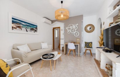 Revente - Casa Tipo Dúplex - Torrevieja - Los altos