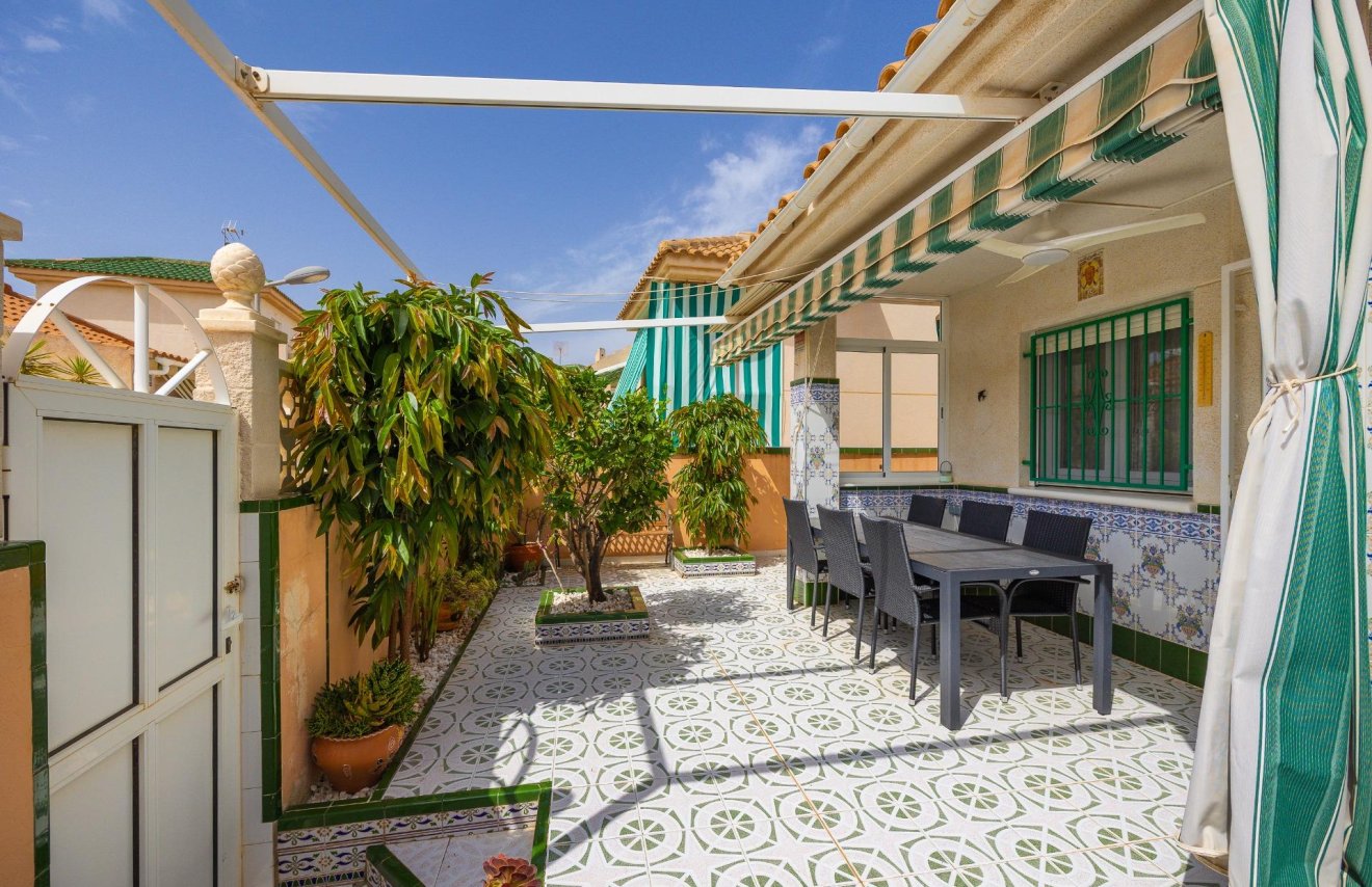 Revente - Casa Tipo Dúplex - Torrevieja - Los altos
