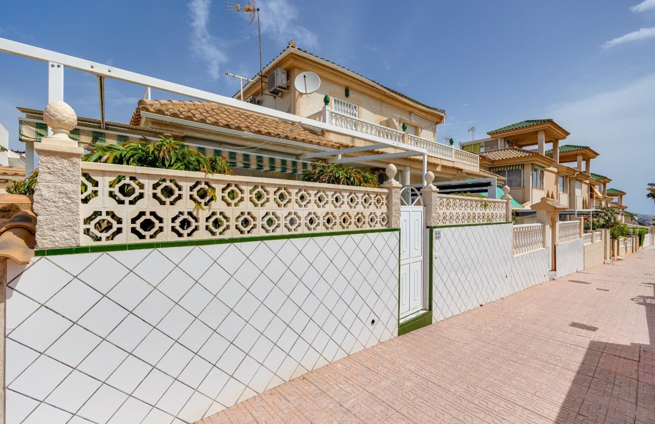Revente - Casa Tipo Dúplex - Torrevieja - Los altos