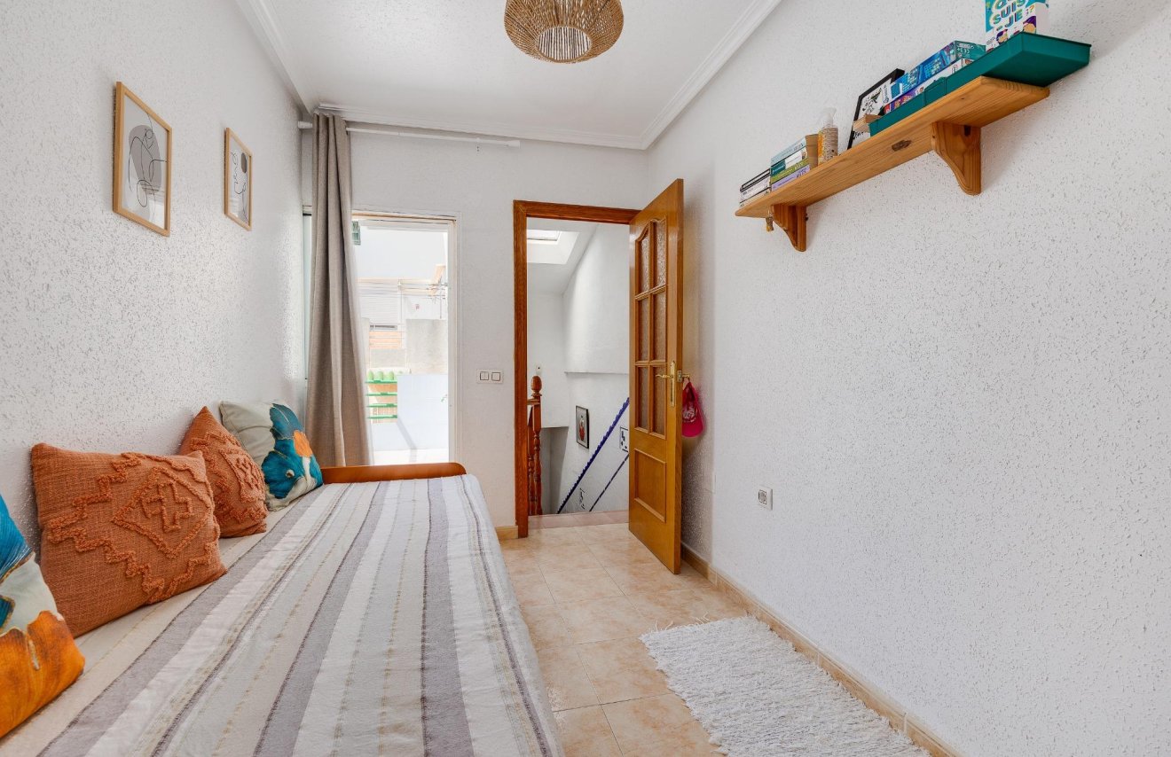 Revente - Casa Tipo Dúplex - Torrevieja - Los altos