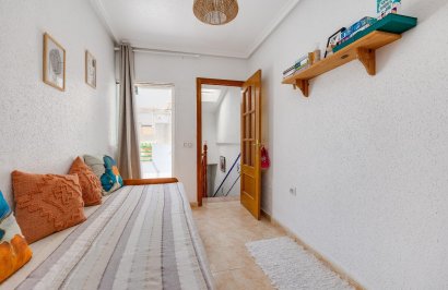 Revente - Casa Tipo Dúplex - Torrevieja - Los altos