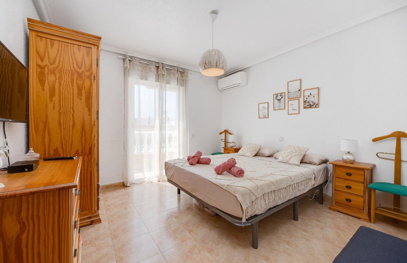Revente - Casa Tipo Dúplex - Torrevieja - Los altos