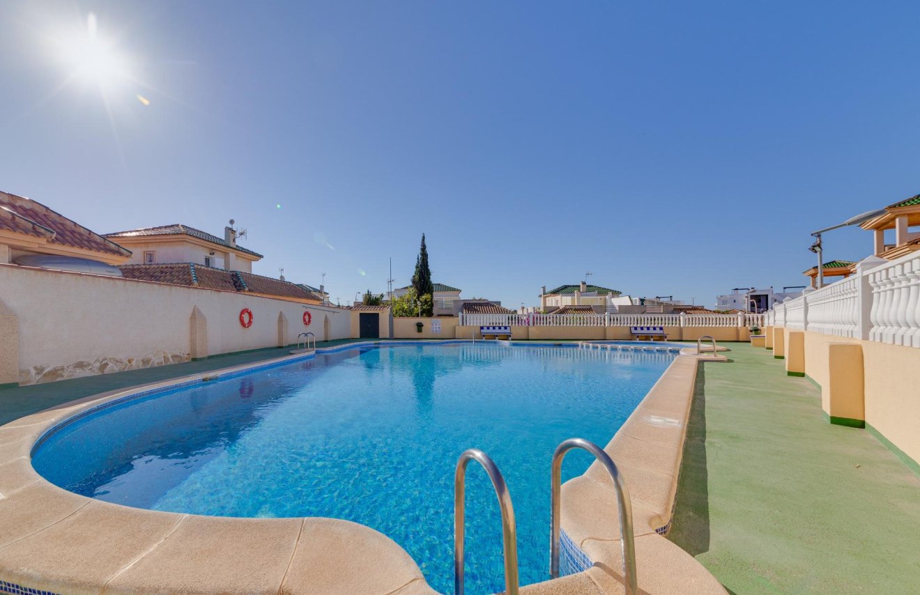 Revente - Casa Tipo Dúplex - Torrevieja - Los altos