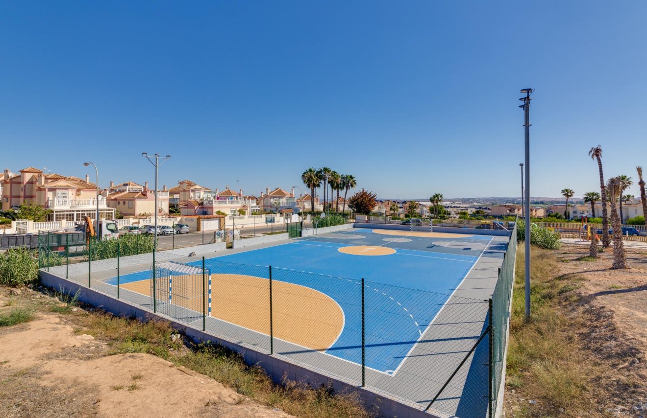 Revente - Casa Tipo Dúplex - Torrevieja - Los altos