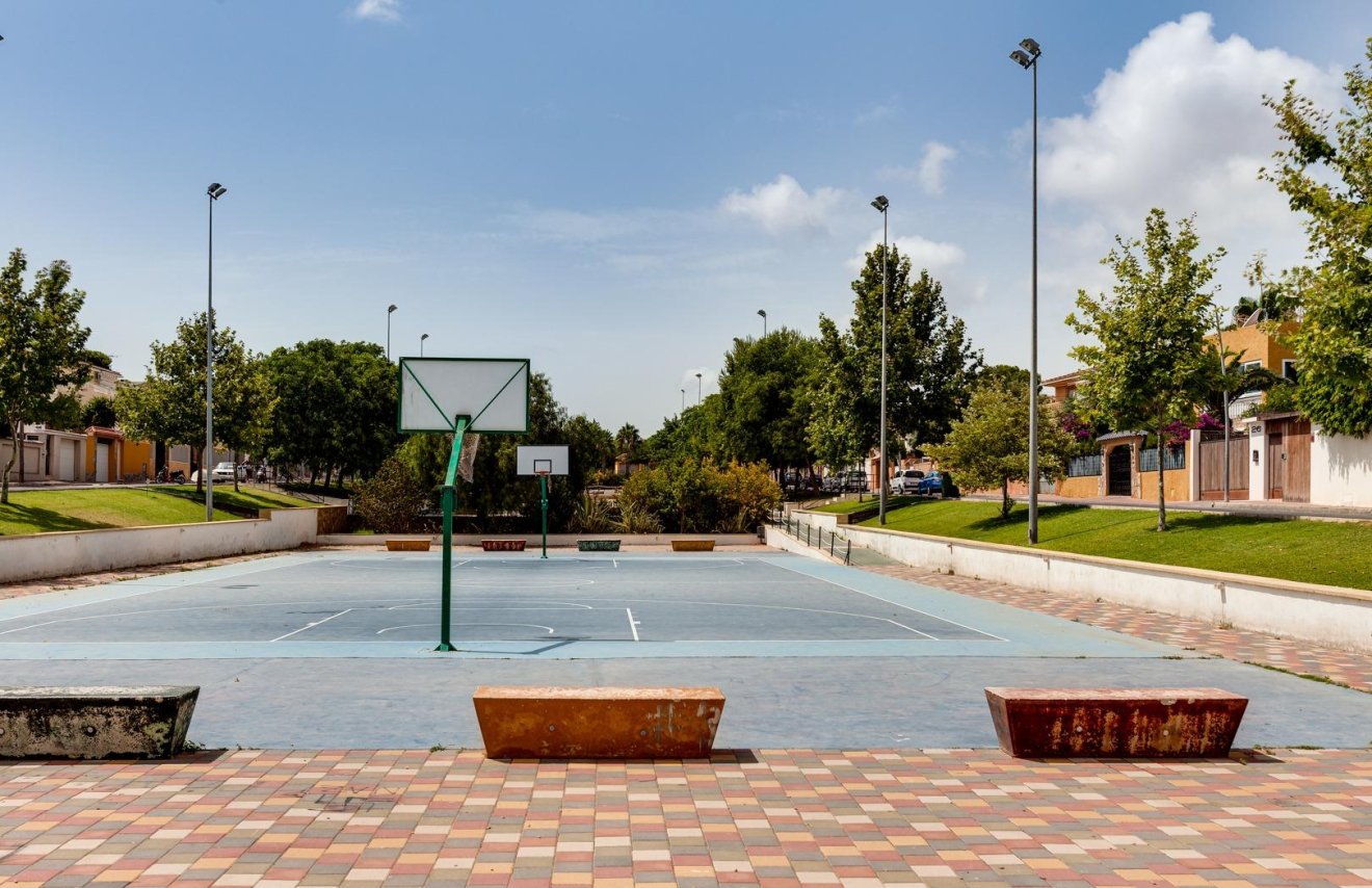 Revente - Casa Tipo Dúplex - Torrevieja - Los altos