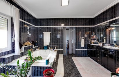 Reventa - Villa de Lujo - Torrevieja - San luis