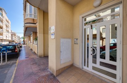 Reventa - Apartamento - Torrevieja - Playa del Cura