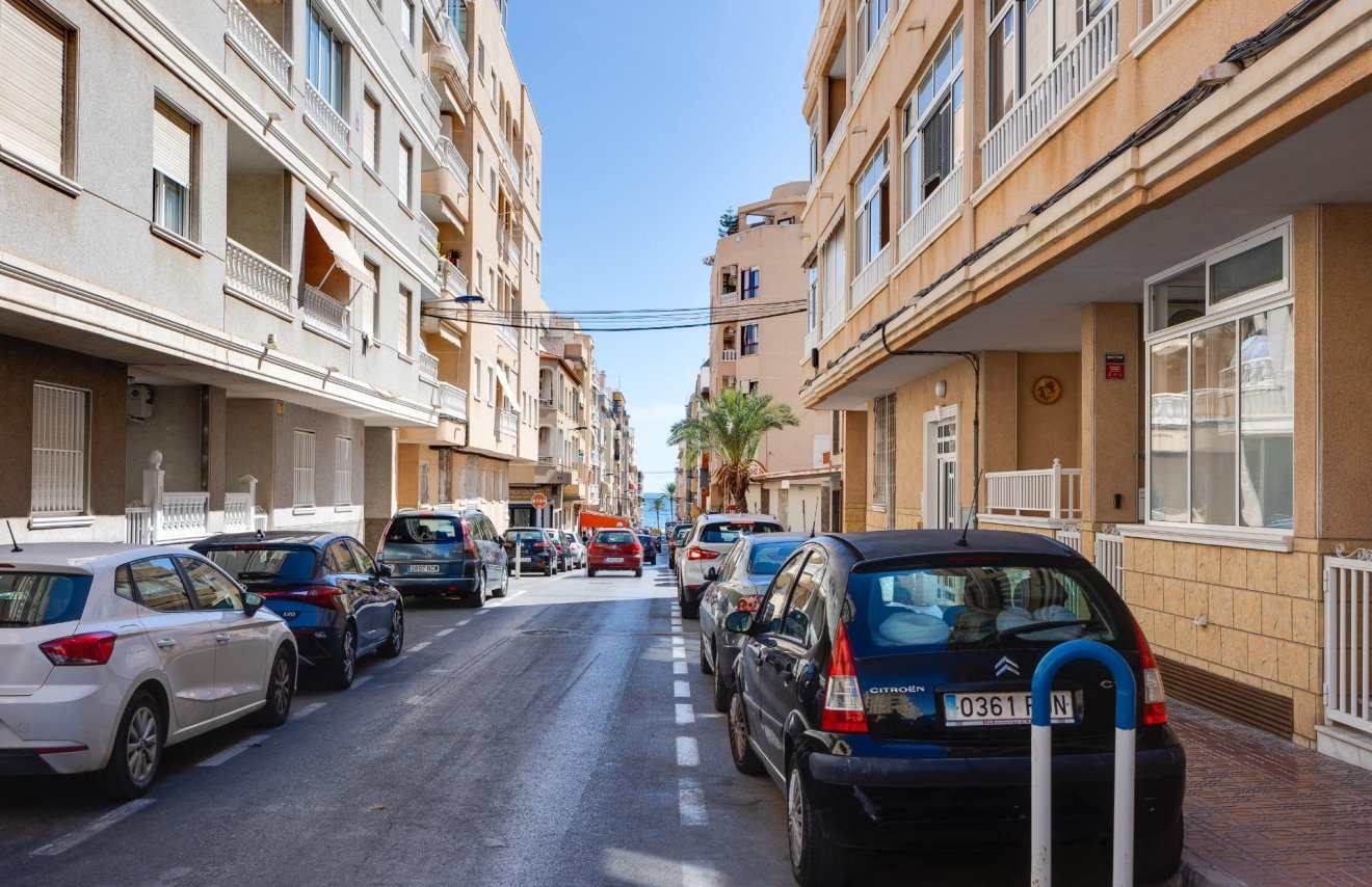 Reventa - Apartamento - Torrevieja - Playa del Cura