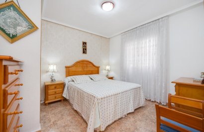 Reventa - Apartamento - Torrevieja - Playa del Cura