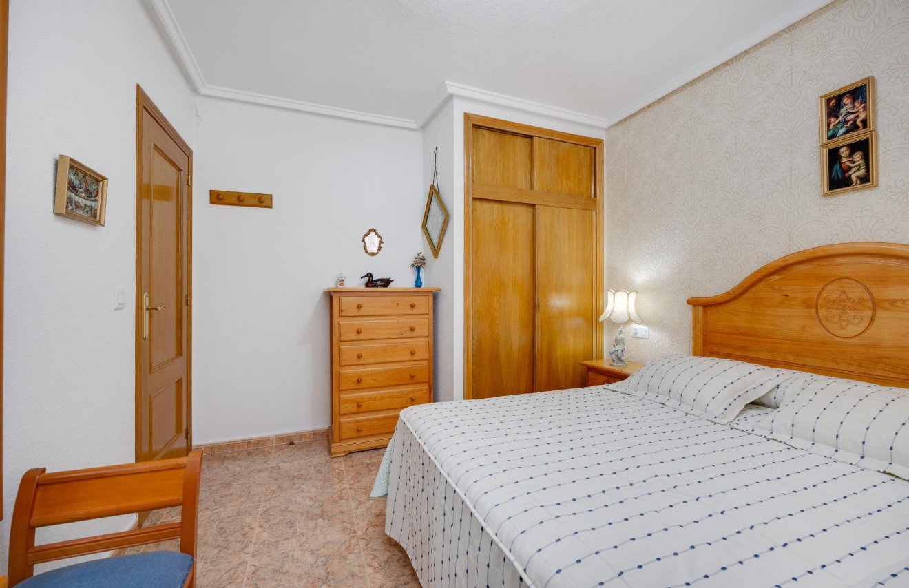 Reventa - Apartamento - Torrevieja - Playa del Cura