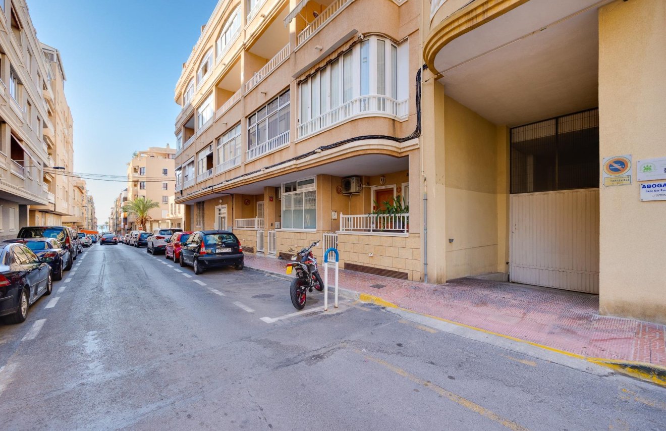 Reventa - Apartamento - Torrevieja - Playa del Cura