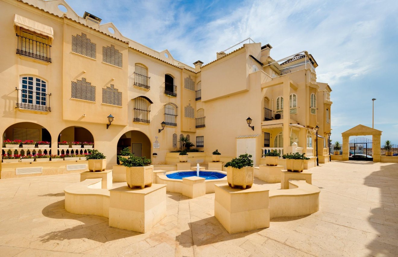 Reventa - Apartamento - Torrevieja - Playa de los Locos