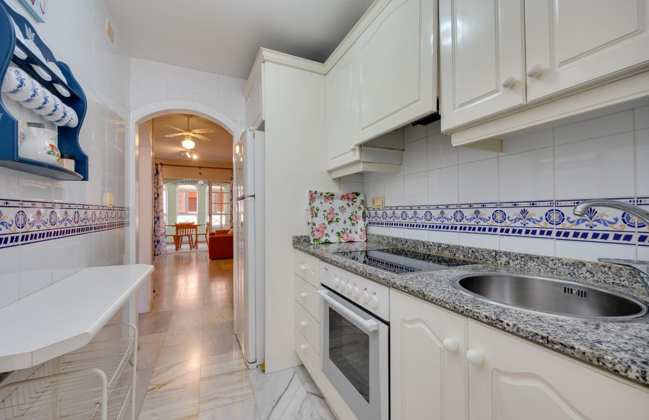 Reventa - Apartamento - Torrevieja - Playa de los Locos