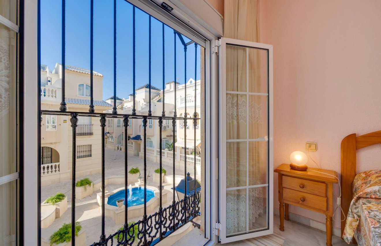 Reventa - Apartamento - Torrevieja - Playa de los Locos