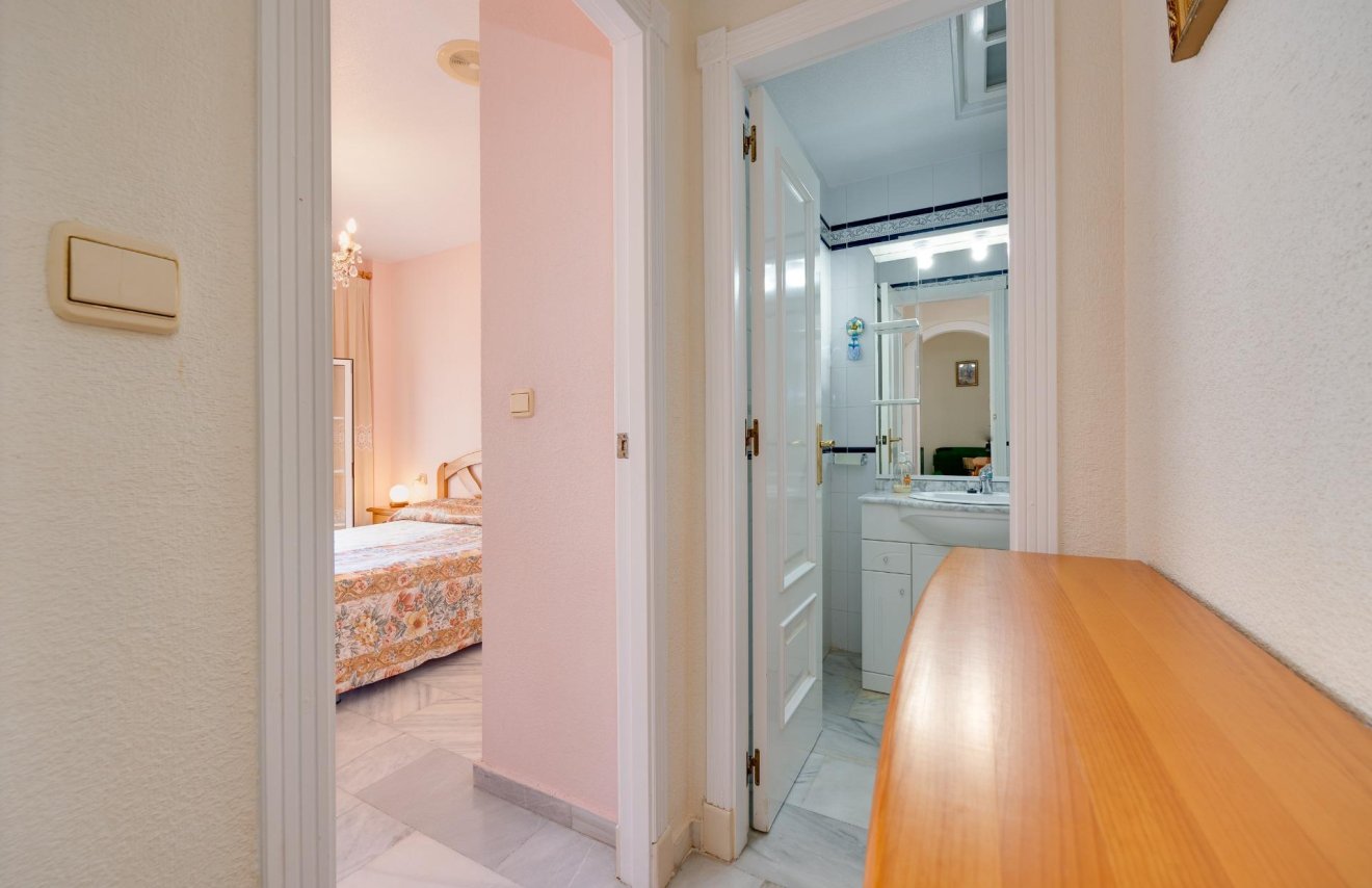 Reventa - Apartamento - Torrevieja - Playa de los Locos