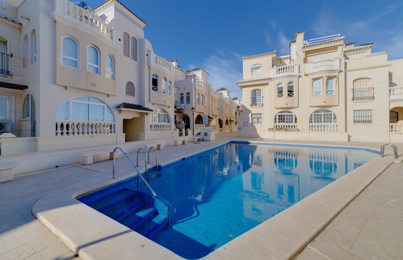 Reventa - Apartamento - Torrevieja - Playa de los Locos