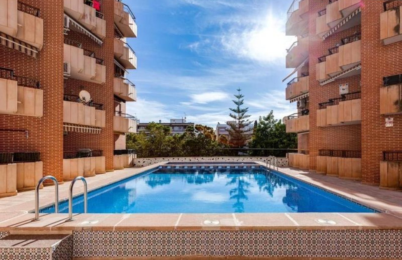 Reventa - Apartamento - Torrevieja - Playa del Cura