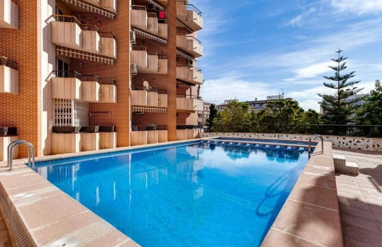 Reventa - Apartamento - Torrevieja - Playa del Cura
