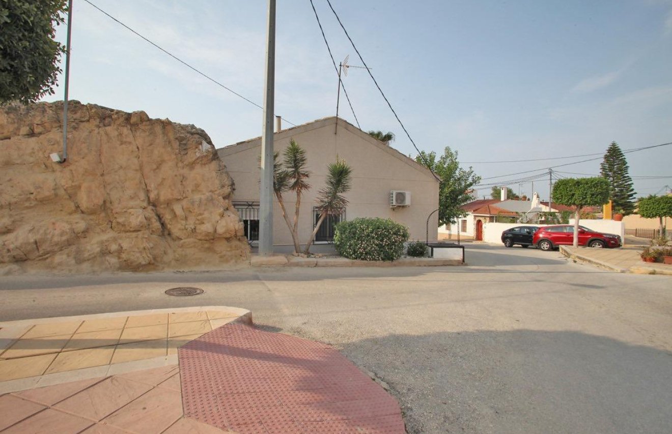 Reventa - Casa - Orihuela - Arneva