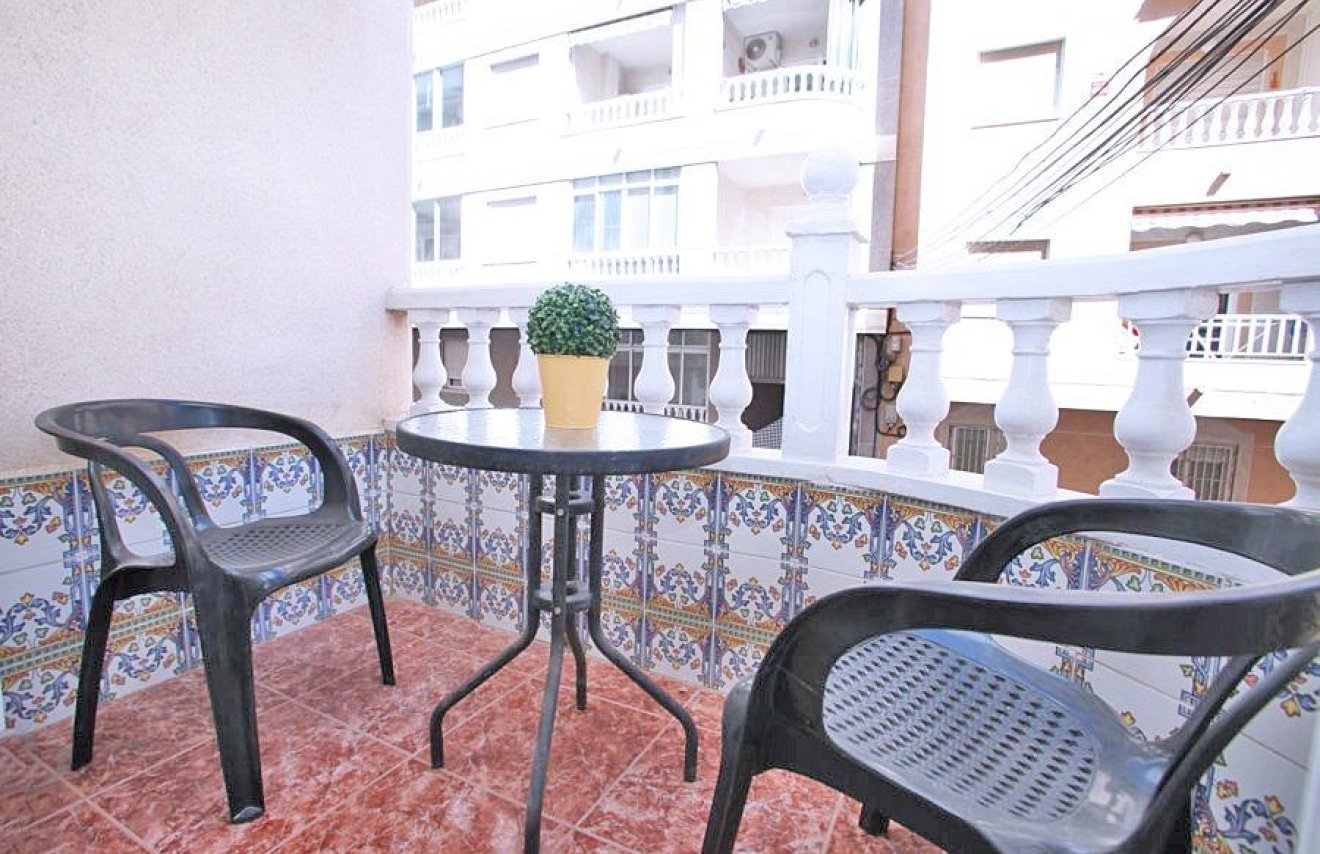 Reventa - Apartamento - Torrevieja - Playa del Cura