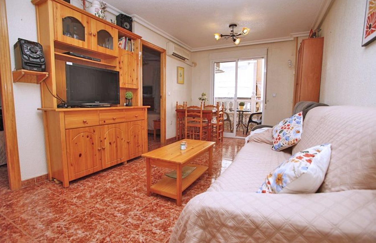 Reventa - Apartamento - Torrevieja - Playa del Cura