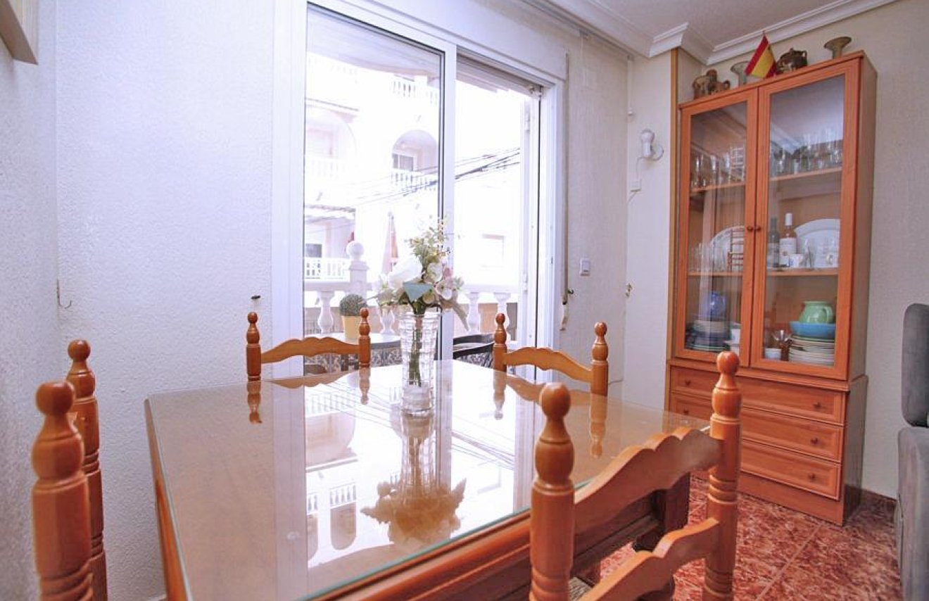Reventa - Apartamento - Torrevieja - Playa del Cura