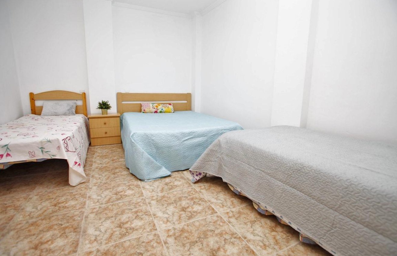 Reventa - Apartamento - Torrevieja - Playa del Cura