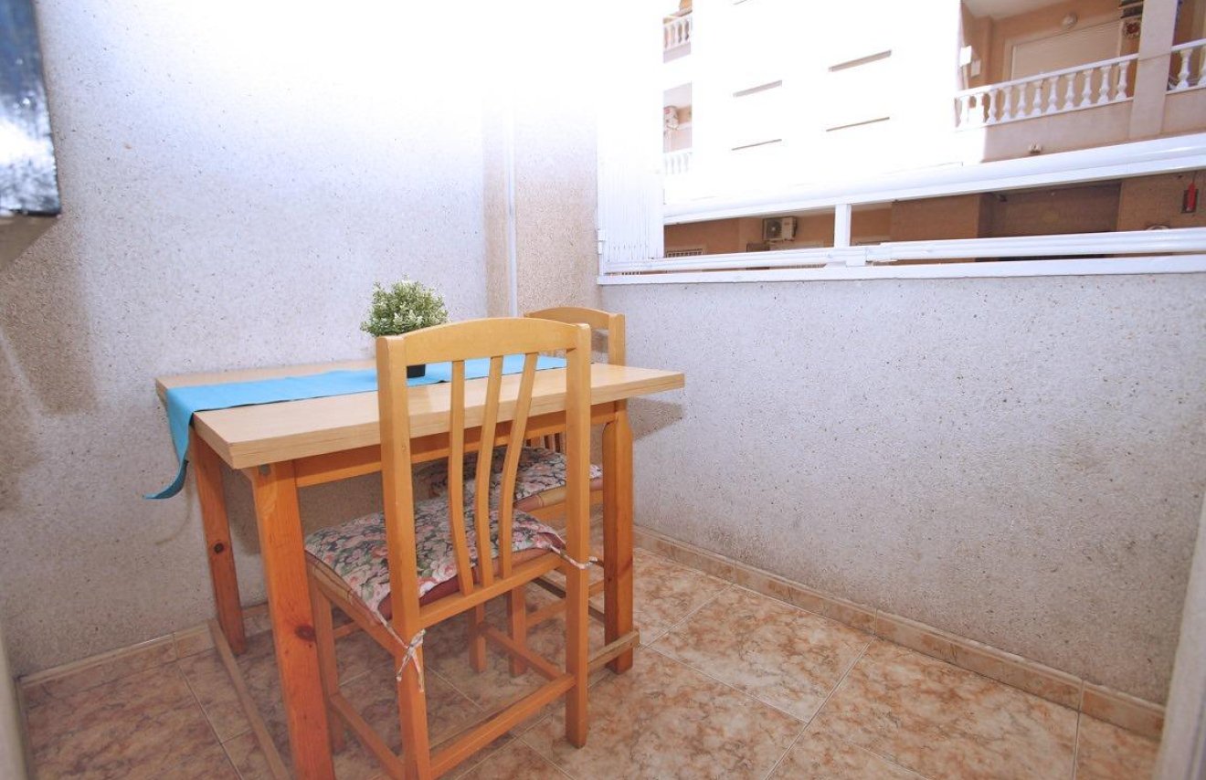 Reventa - Apartamento - Torrevieja - Playa del Cura