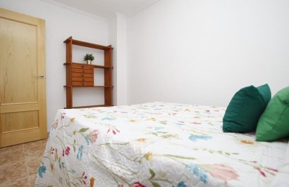 Reventa - Apartamento - Torrevieja - Playa del Cura