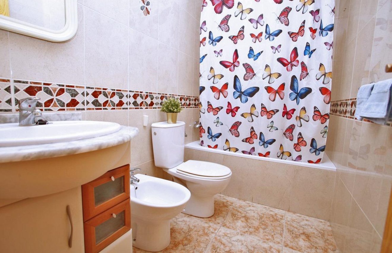 Reventa - Apartamento - Torrevieja - Playa del Cura