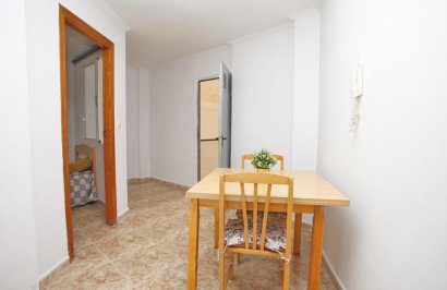 Reventa - Apartamento - Torrevieja - Playa del Cura