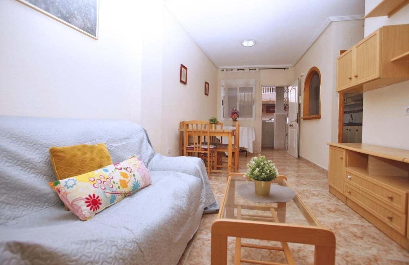 Reventa - Apartamento - Torrevieja - Playa del Cura