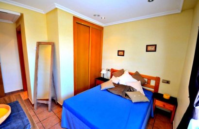 Alquiler a largo plazo - Ático - Torrevieja - Playa del Cura