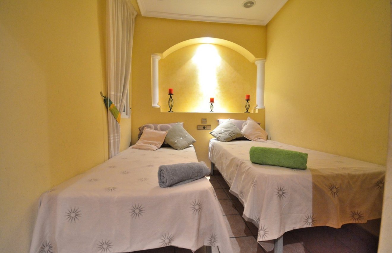 Alquiler a largo plazo - Ático - Torrevieja - Playa del Cura