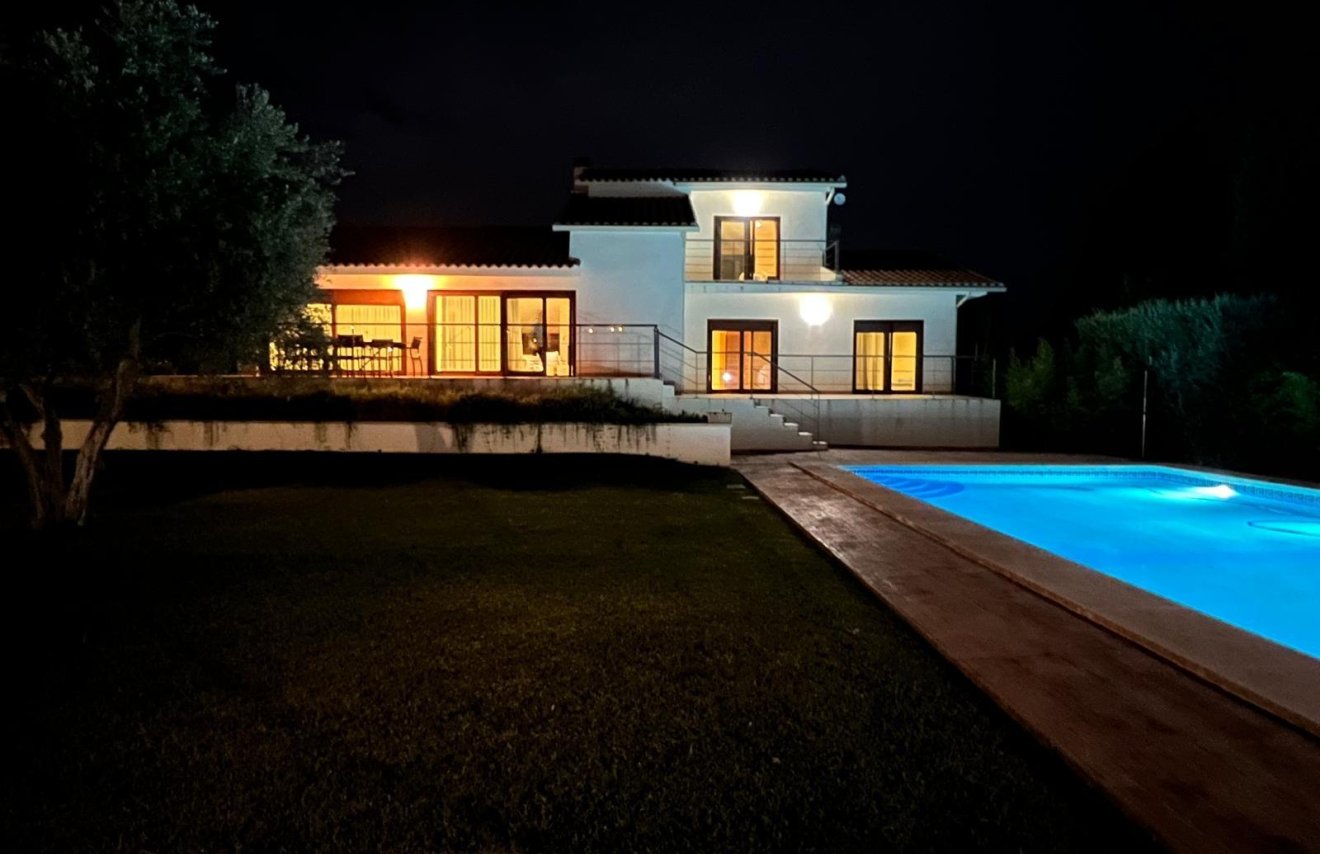 Reventa - Chalet - Albacete - Agua sol