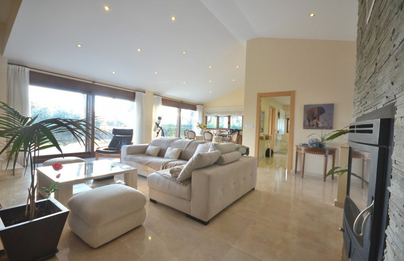 Reventa - Chalet - Albacete - Agua sol