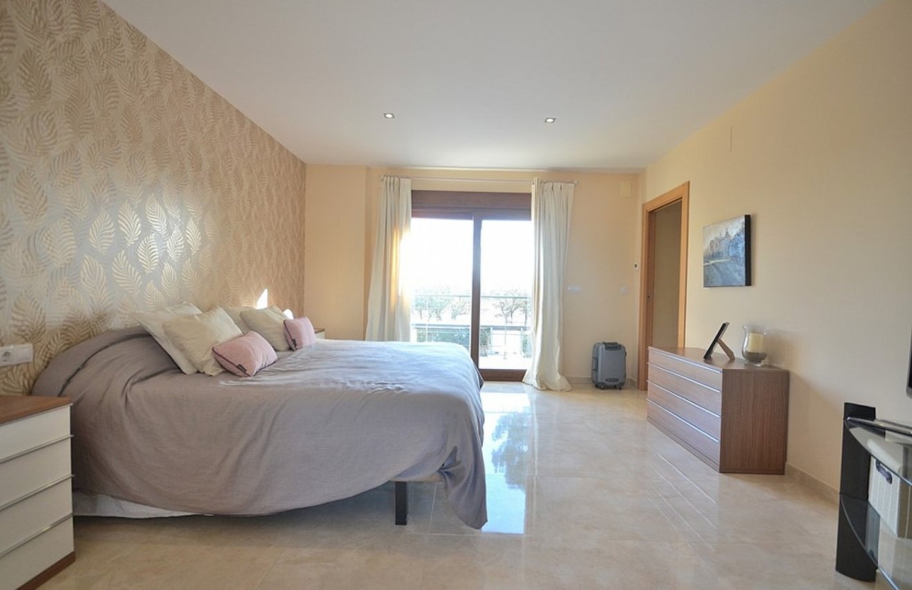 Reventa - Chalet - Albacete - Agua sol