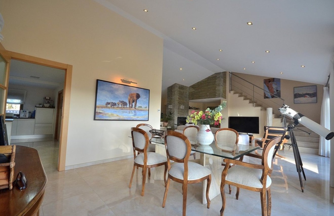 Reventa - Chalet - Albacete - Agua sol