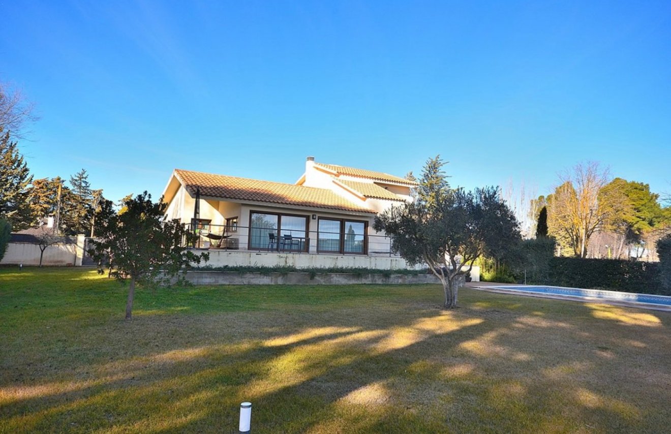 Reventa - Chalet - Albacete - Agua sol