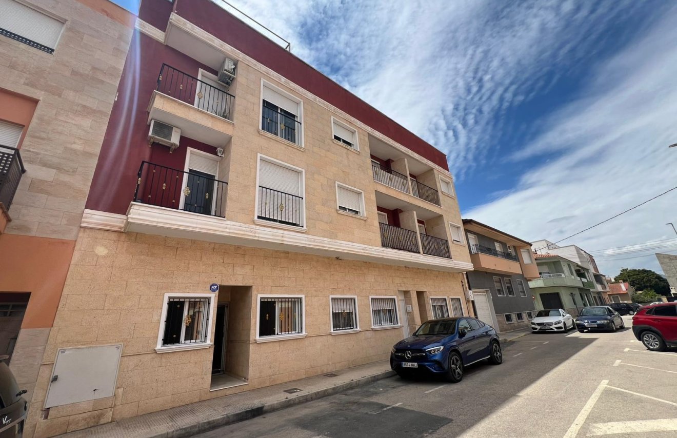 Resale - Apartamento - Catral - Comunidad valenciana